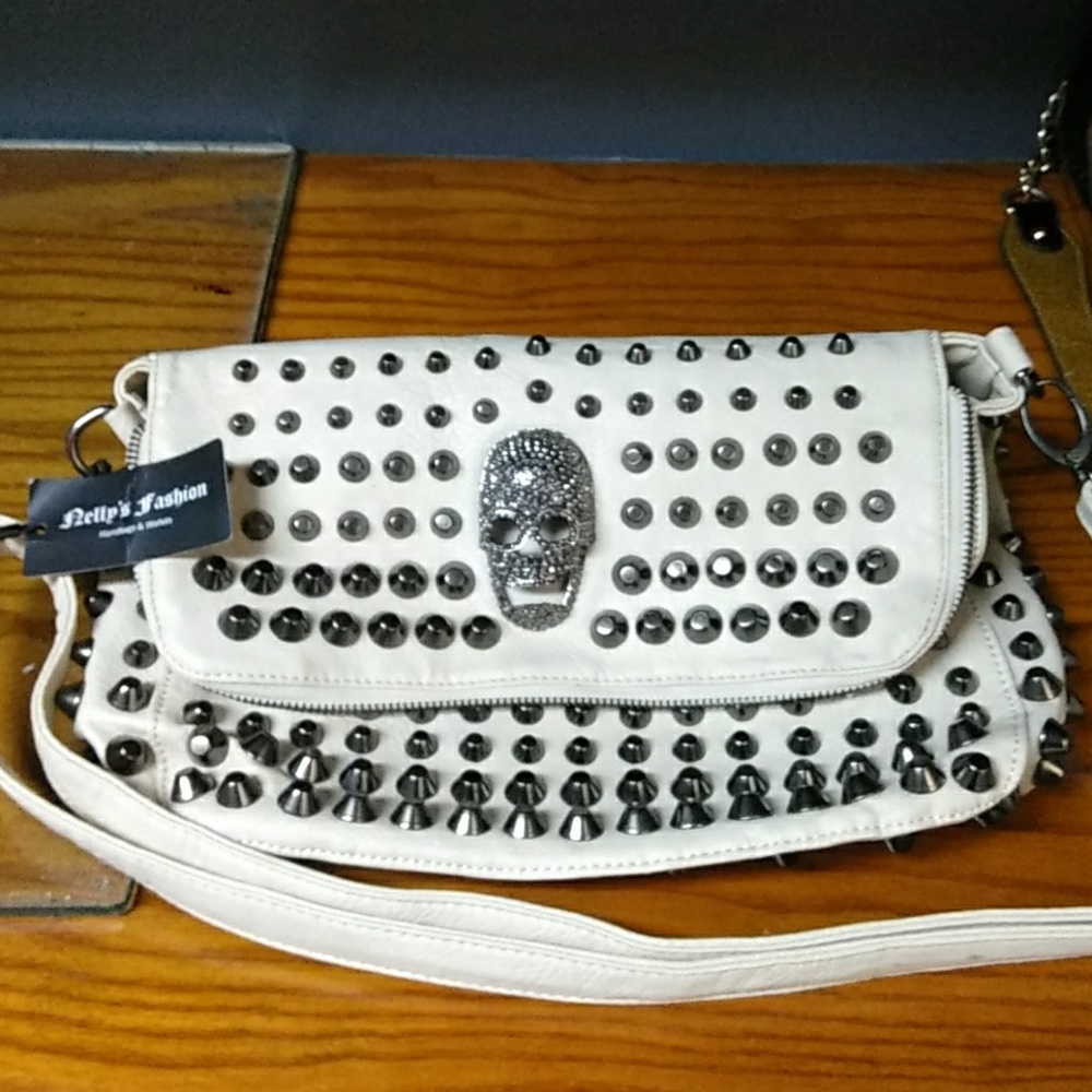 Skull purse